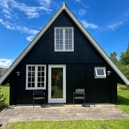 Historic House With Exposed Beams Near Hornbaek * Dronningmølle